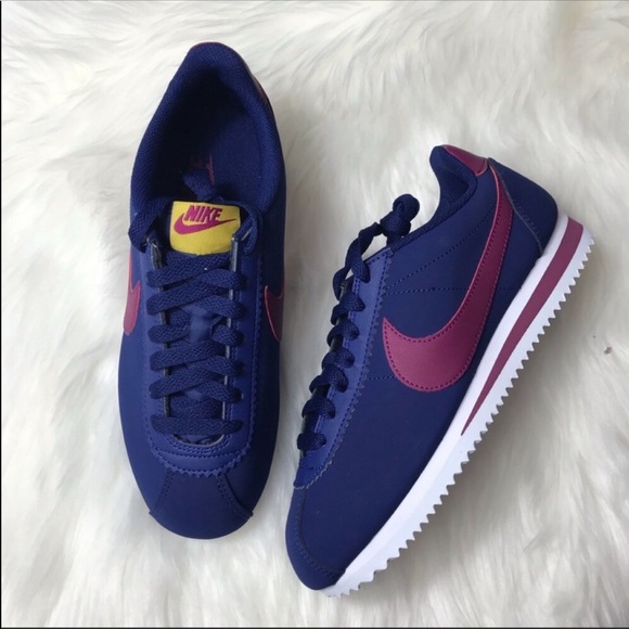 nike cortez blue void
